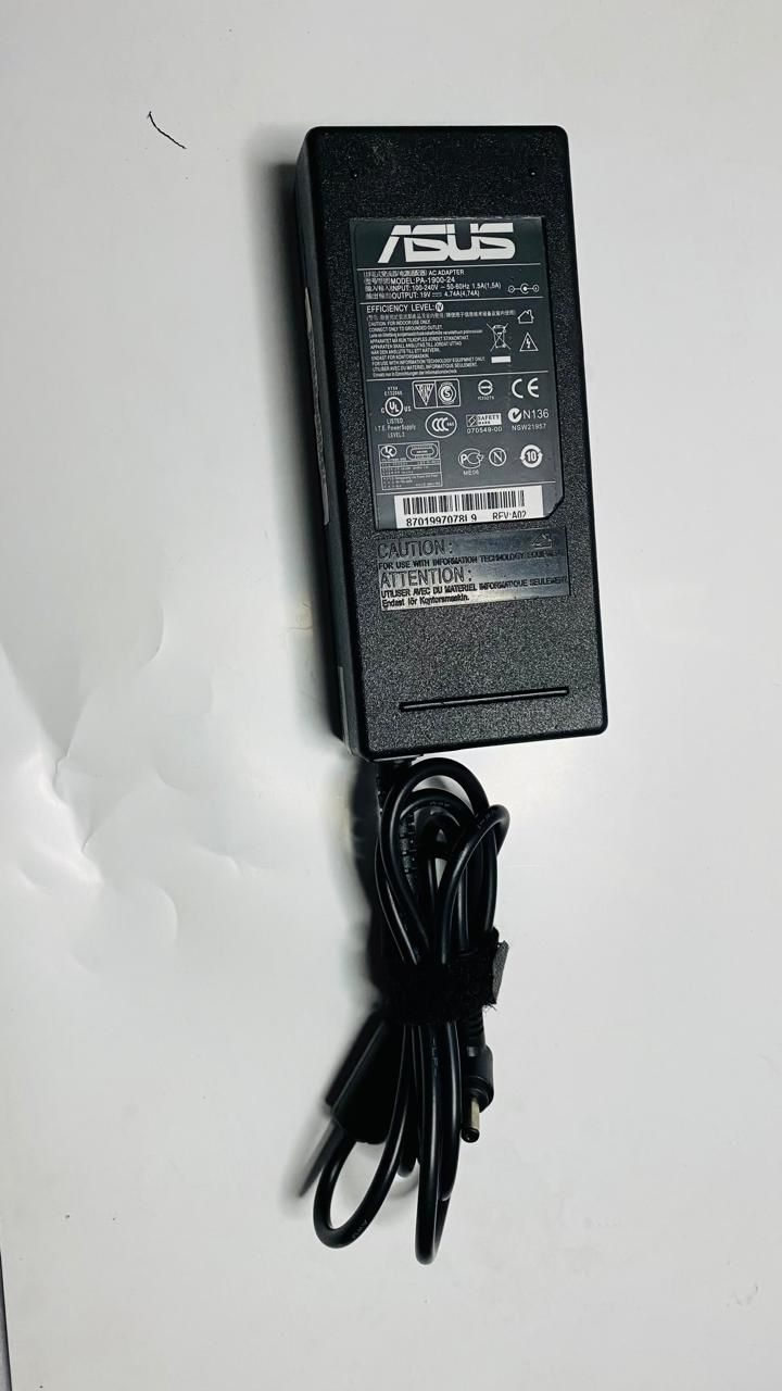 Cargador de voltaje computador portátil asus